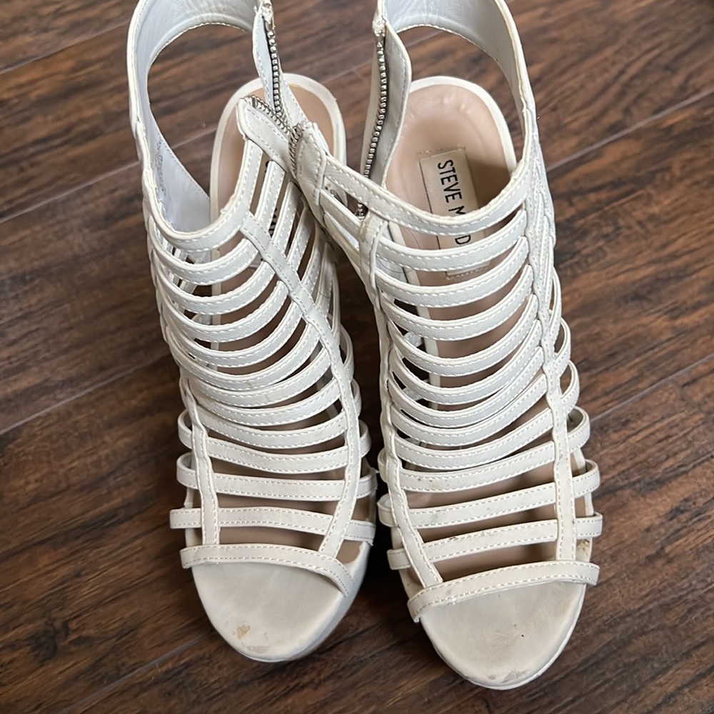 Steve Madden Off-White Platform, Size 8 - image 2